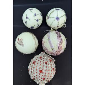 Lot of 3 Vtg Beaded Sequin Christmas Ornaments Push Pin Handmade Beautiful -C2